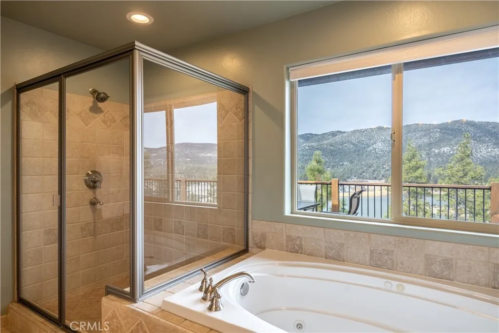 42684 Timberline Trail