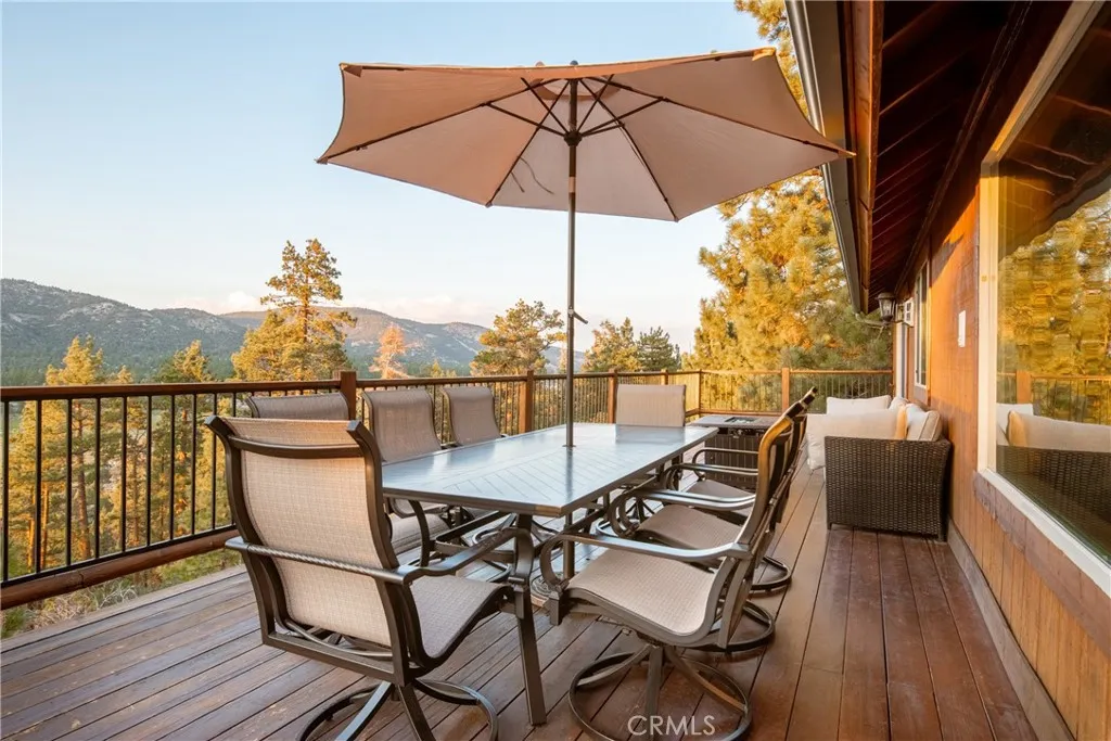 42684 Timberline Trail