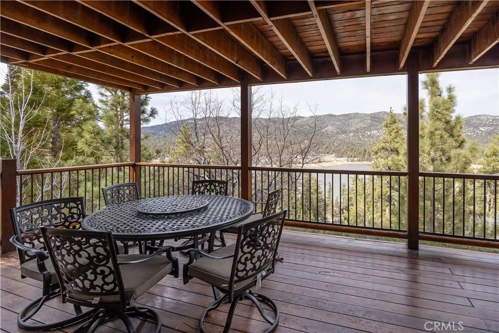 42684 Timberline Trail