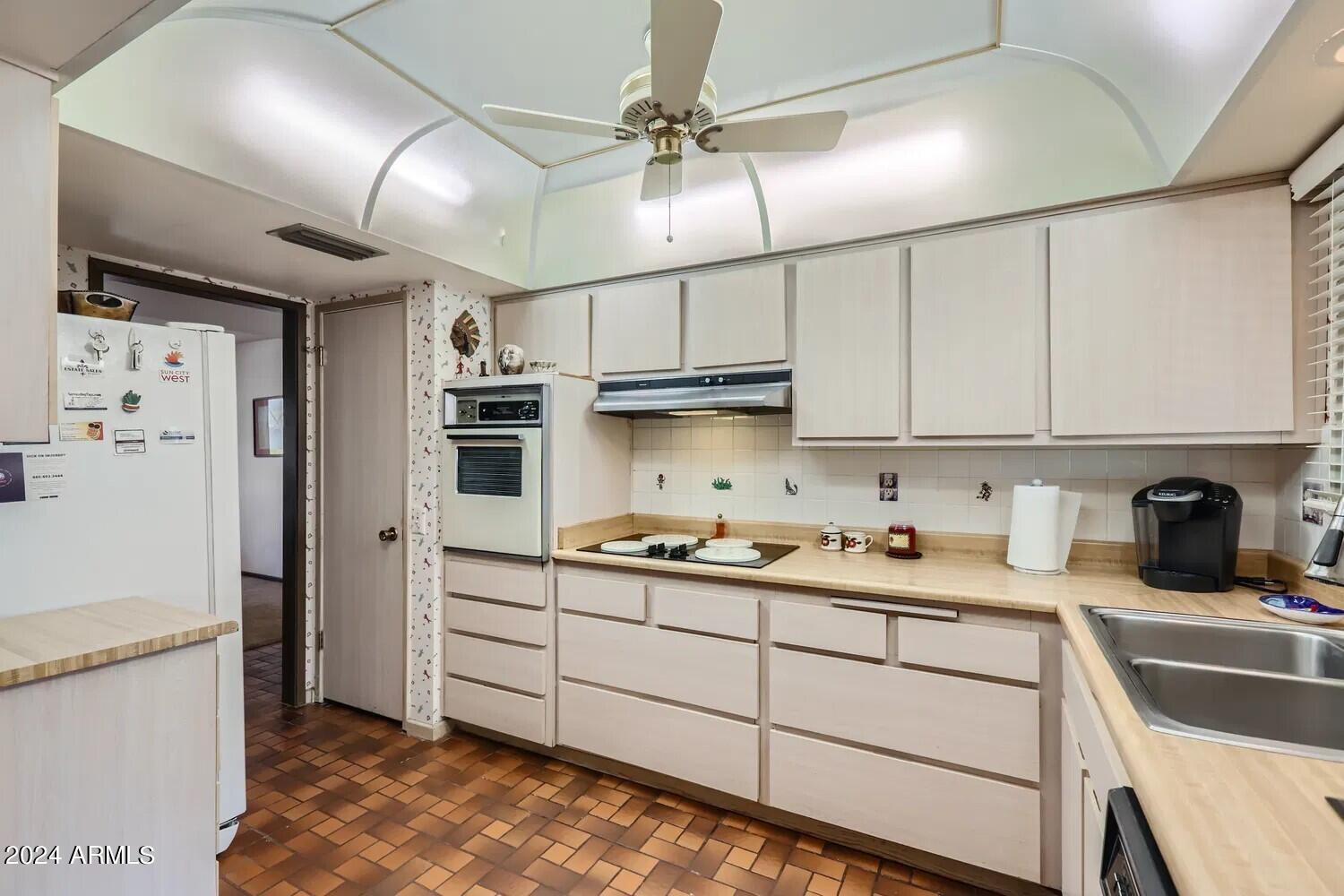 13229 W MARBLE Drive