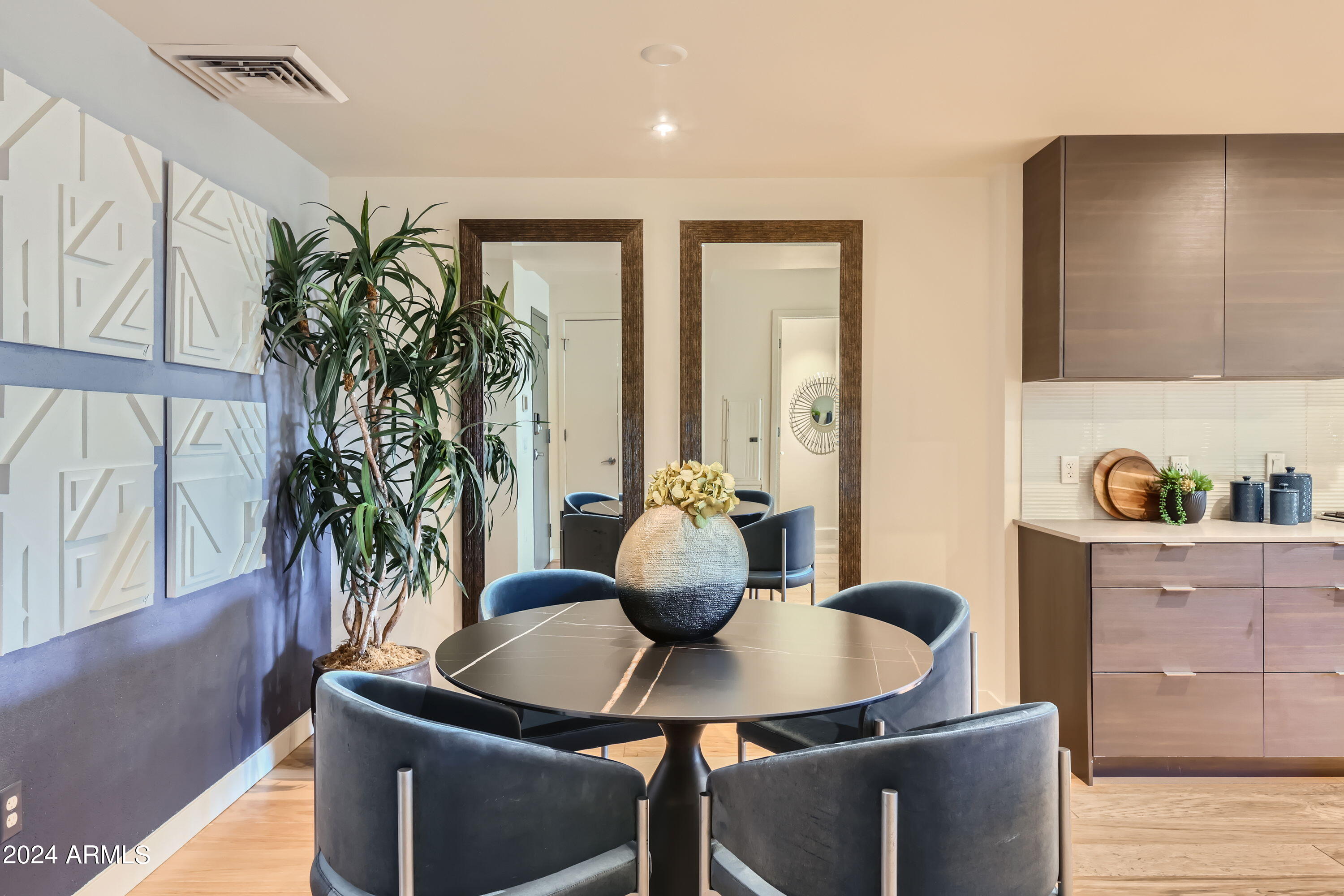 2300 E CAMPBELL Avenue # 129