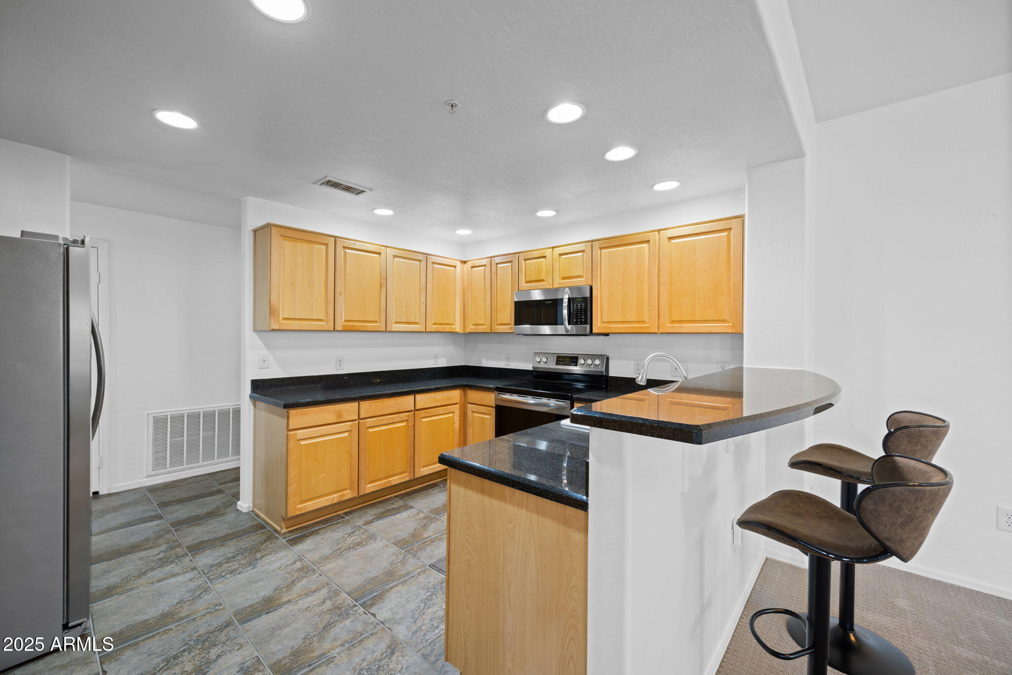 19700 N 76TH Street, 1040