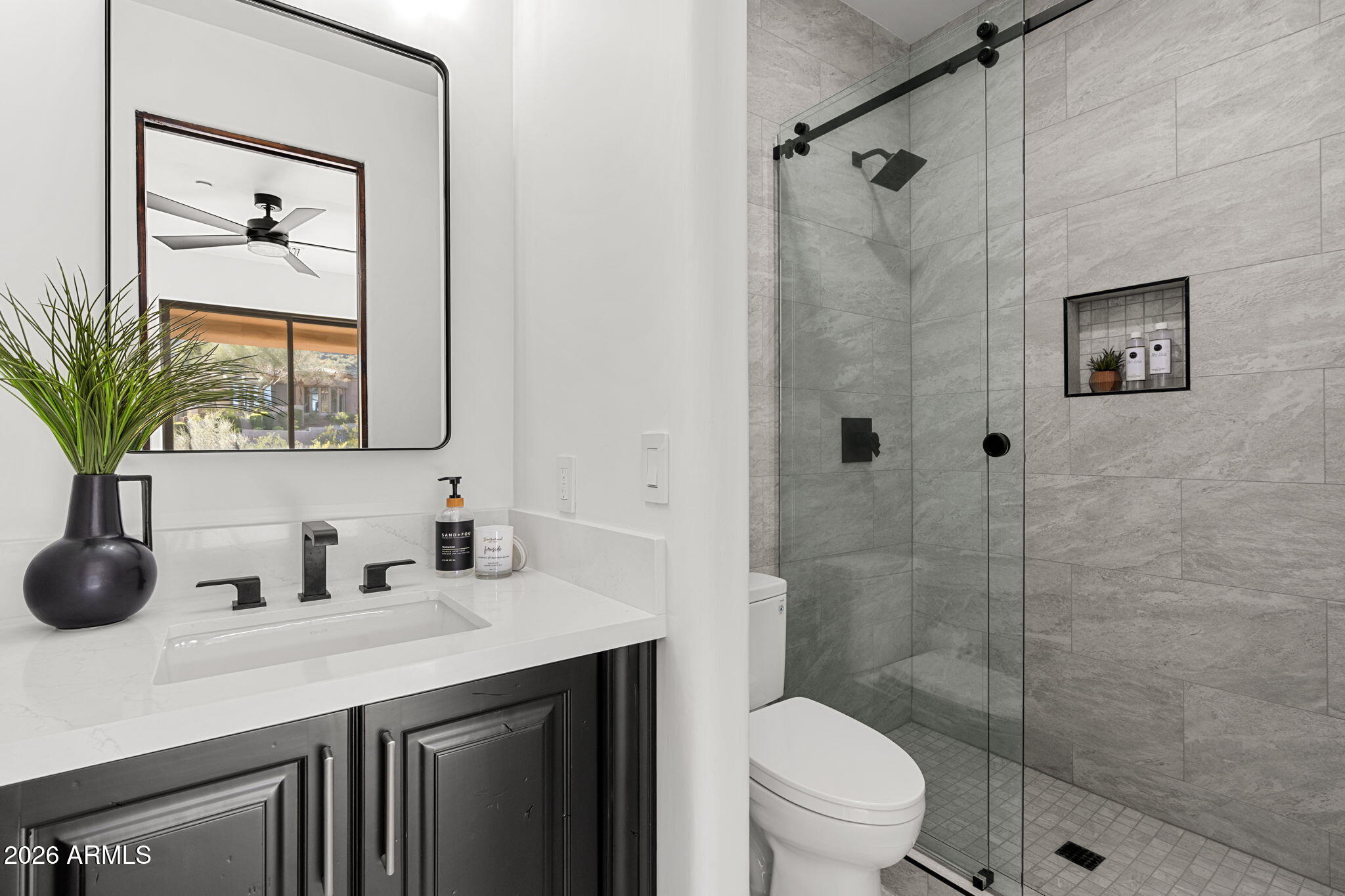 11475 E PARADISE Lane