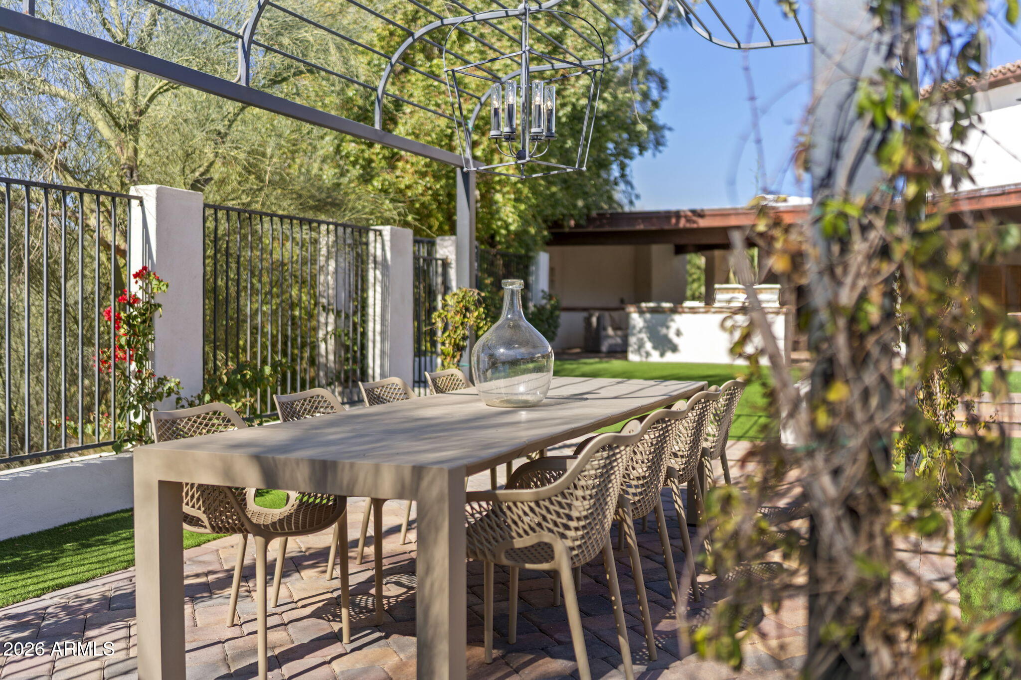 4441 E MADEROS DEL CUENTA Drive