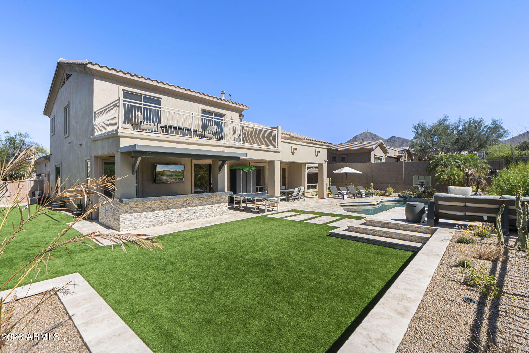 10785 E GELDING Drive