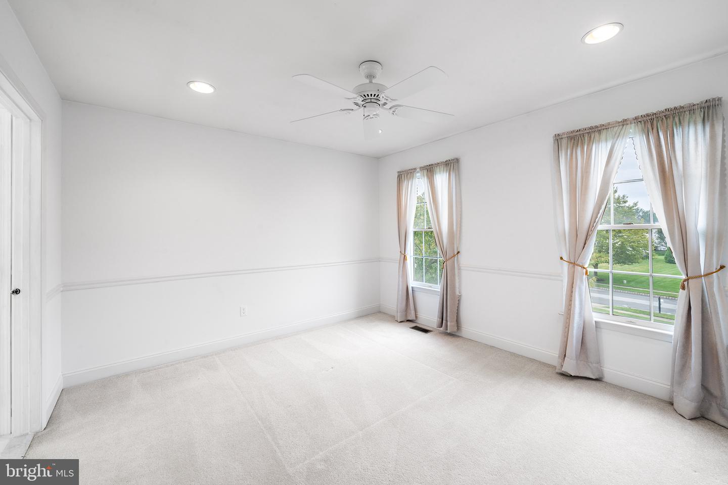 450 Bowen Dr