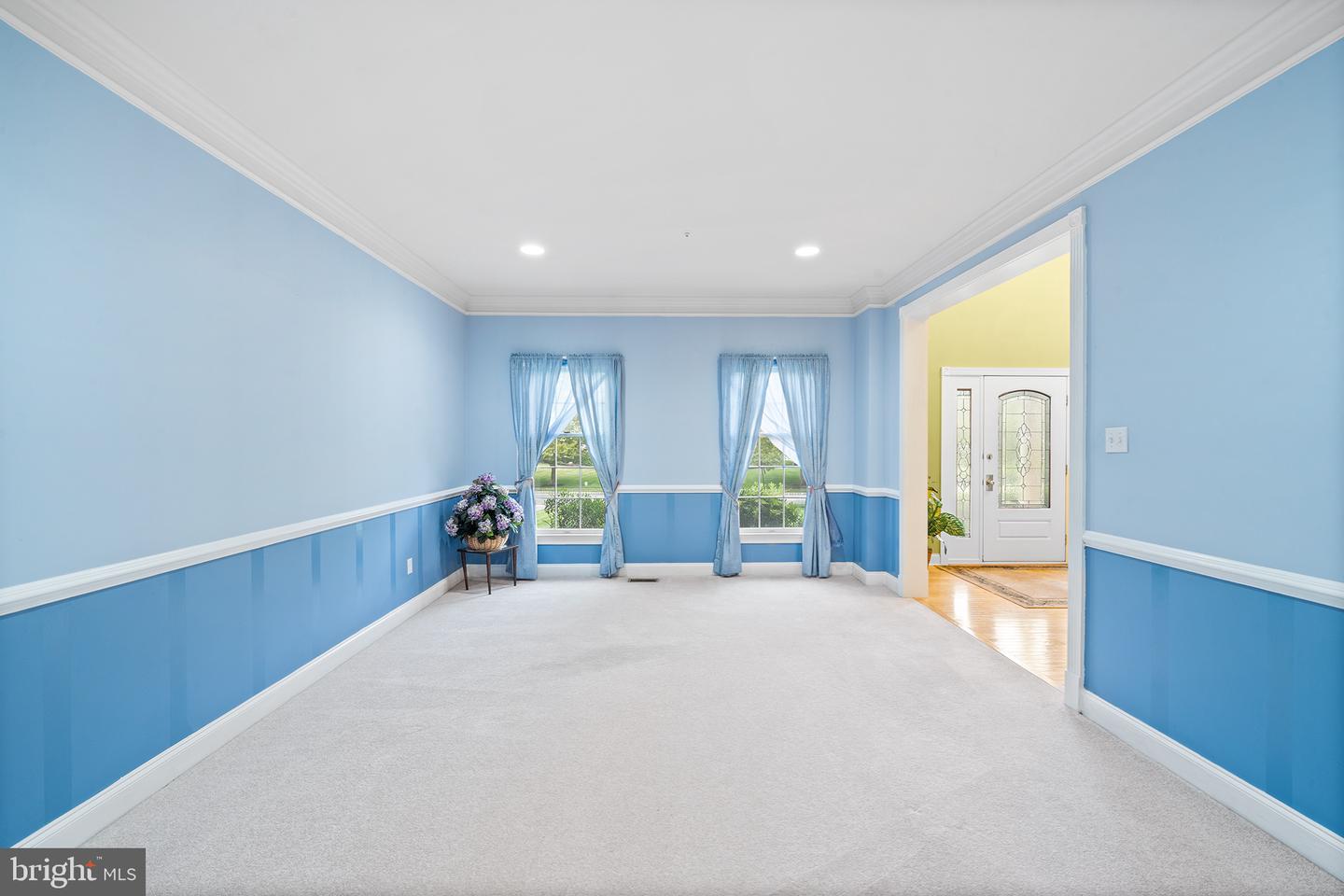 450 Bowen Dr