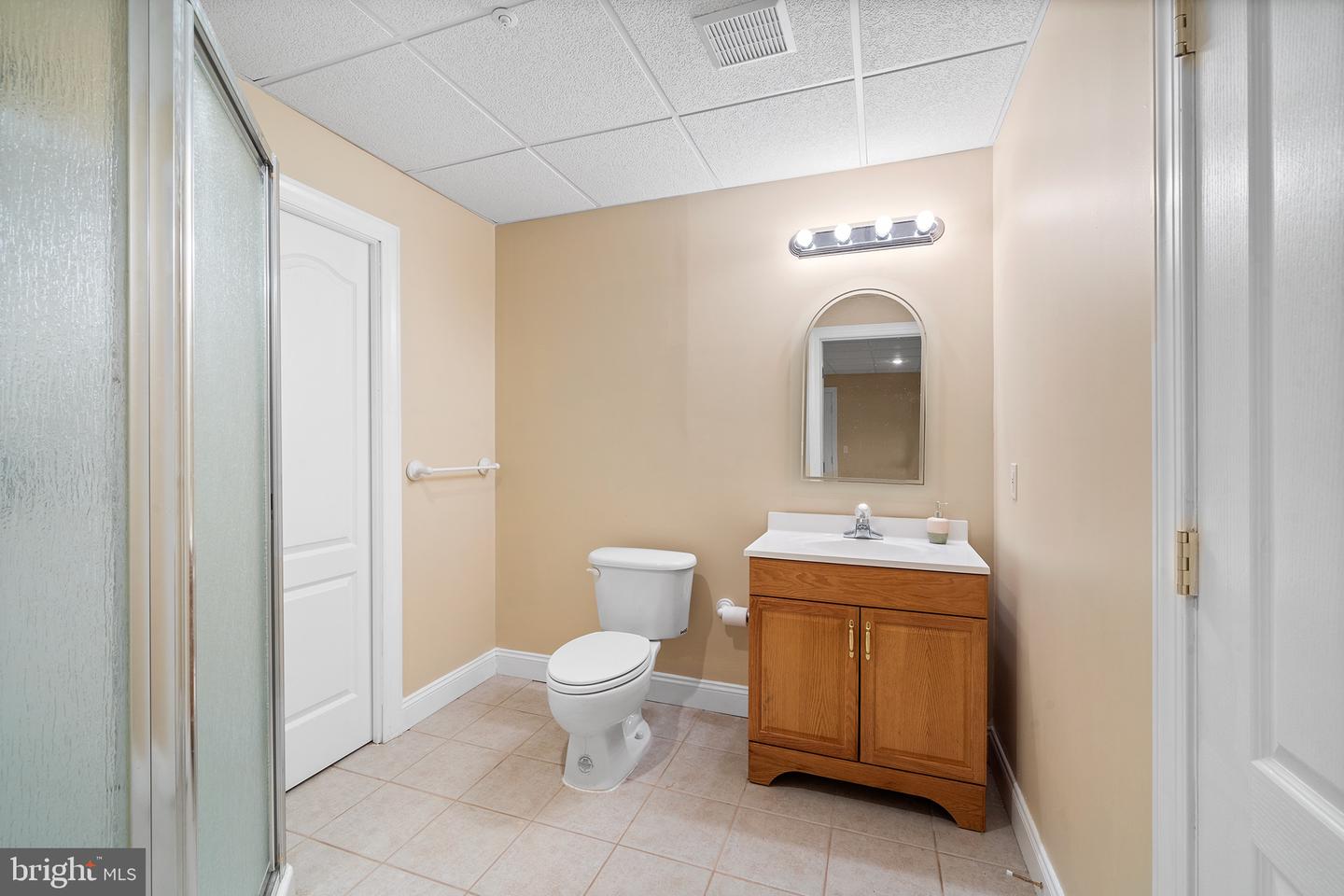 450 Bowen Dr