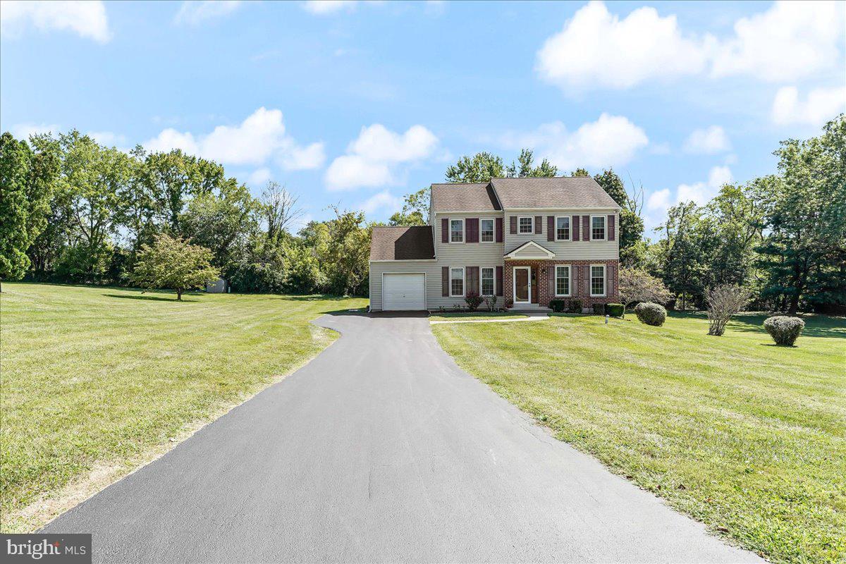 1217 Trafalgar Ln