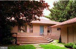 1111 Meetinghouse Rd