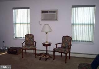 304 WALNUT COURT WAY #A4