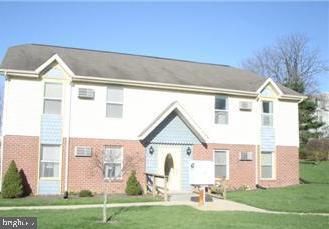 304 WALNUT COURT WAY #A4