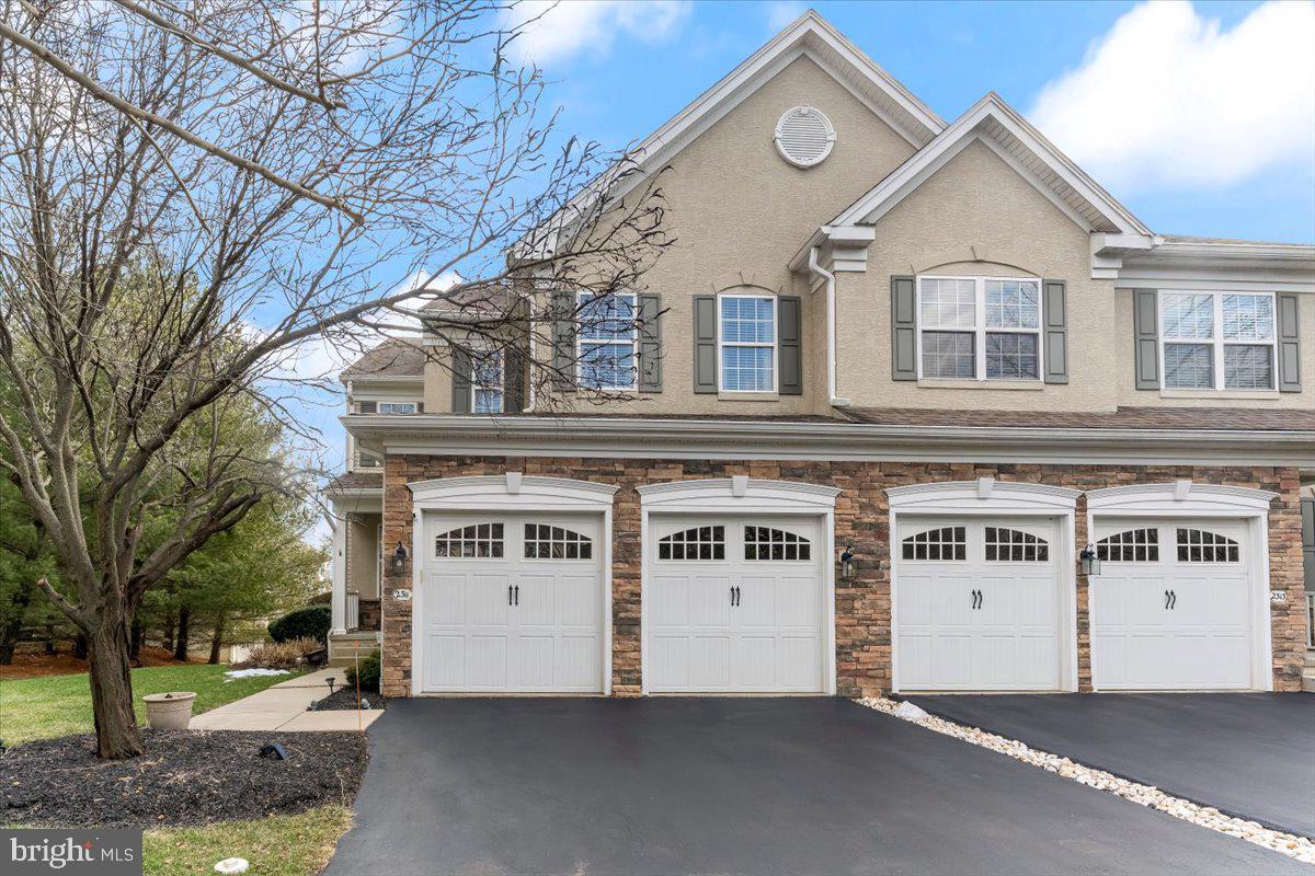 2311 Brookshire Dr
