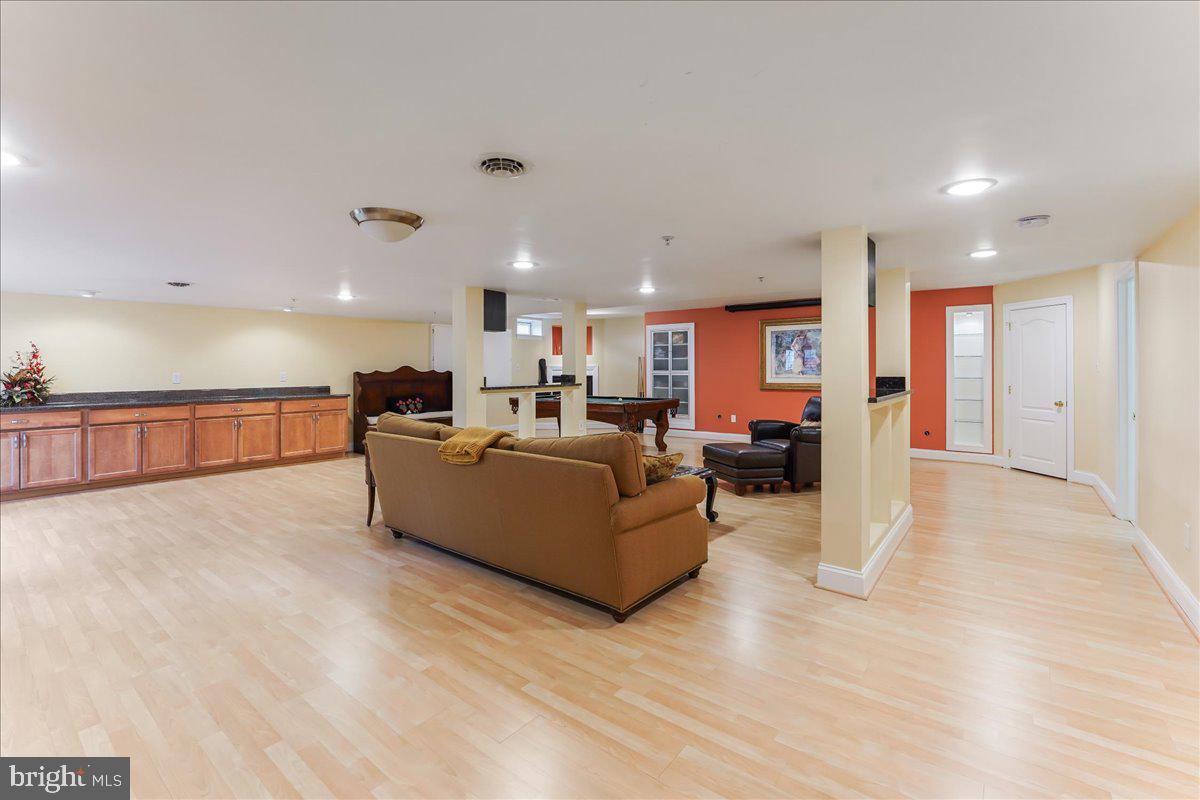 213 Green Valley Rd