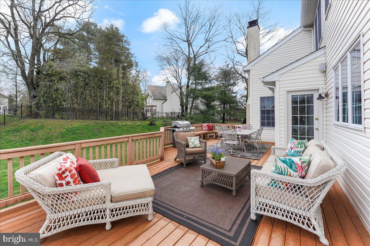213 Green Valley Rd