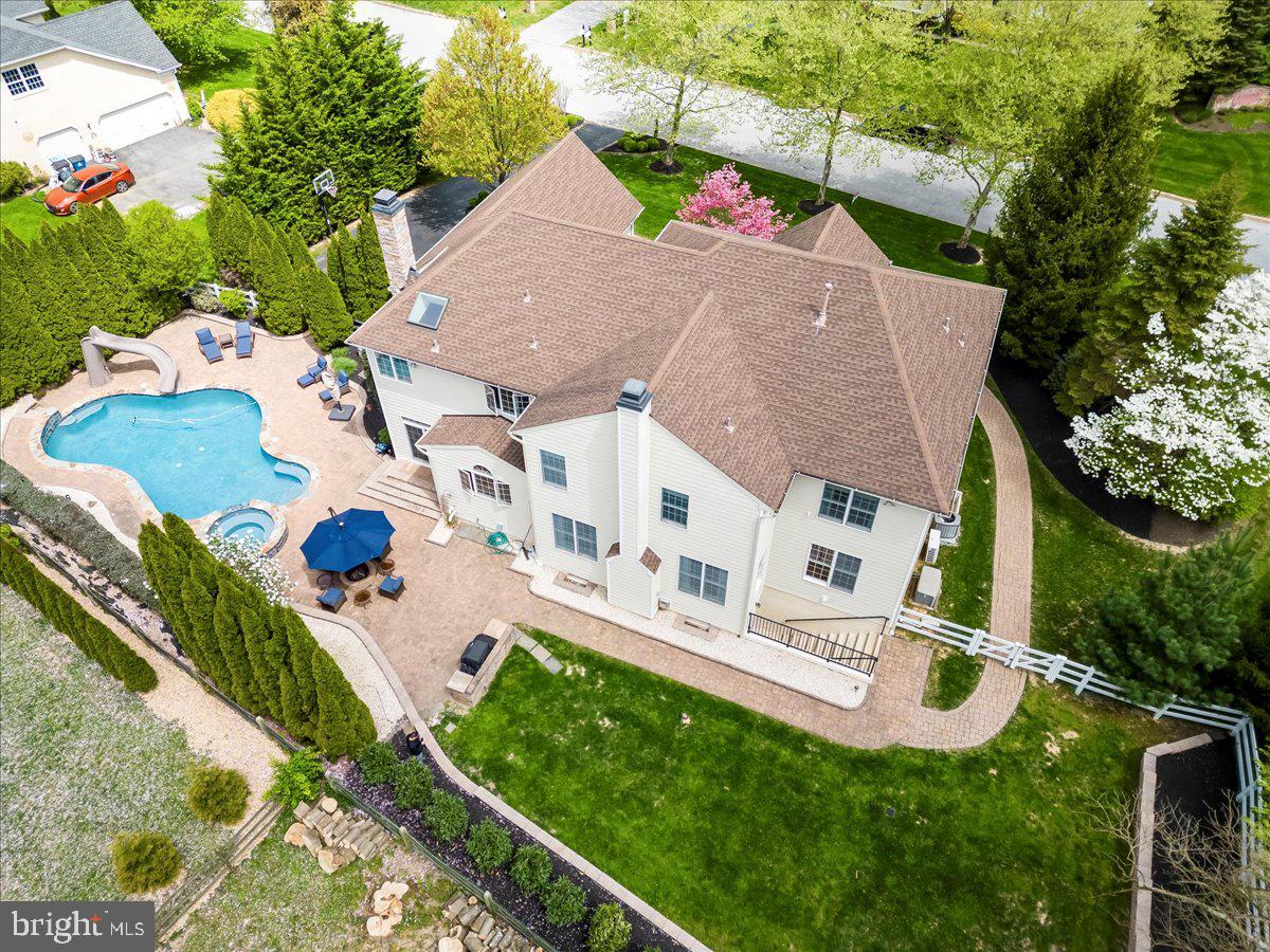 228 Weatherhill Dr