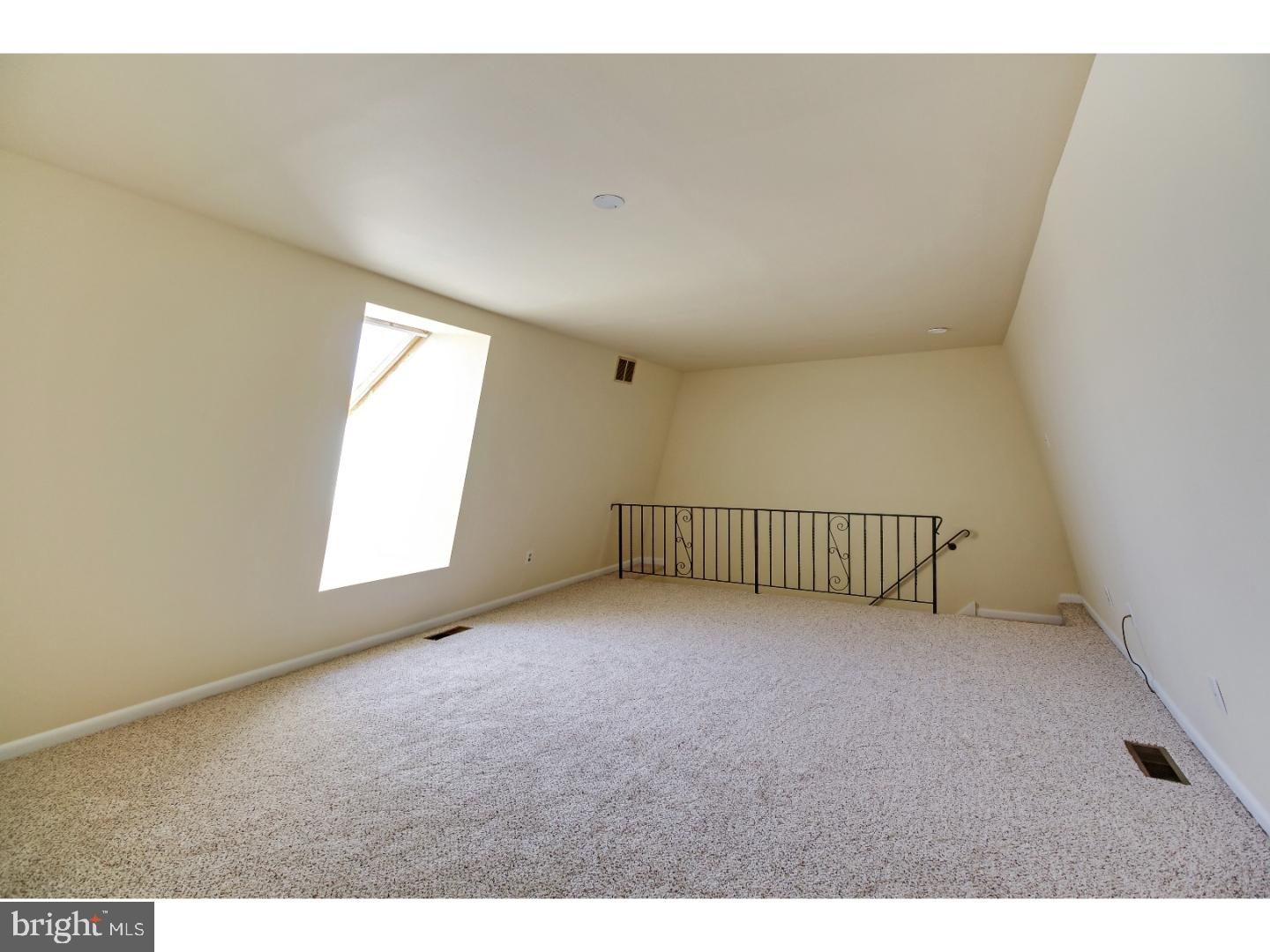 207 JOSEPHS WAY #43