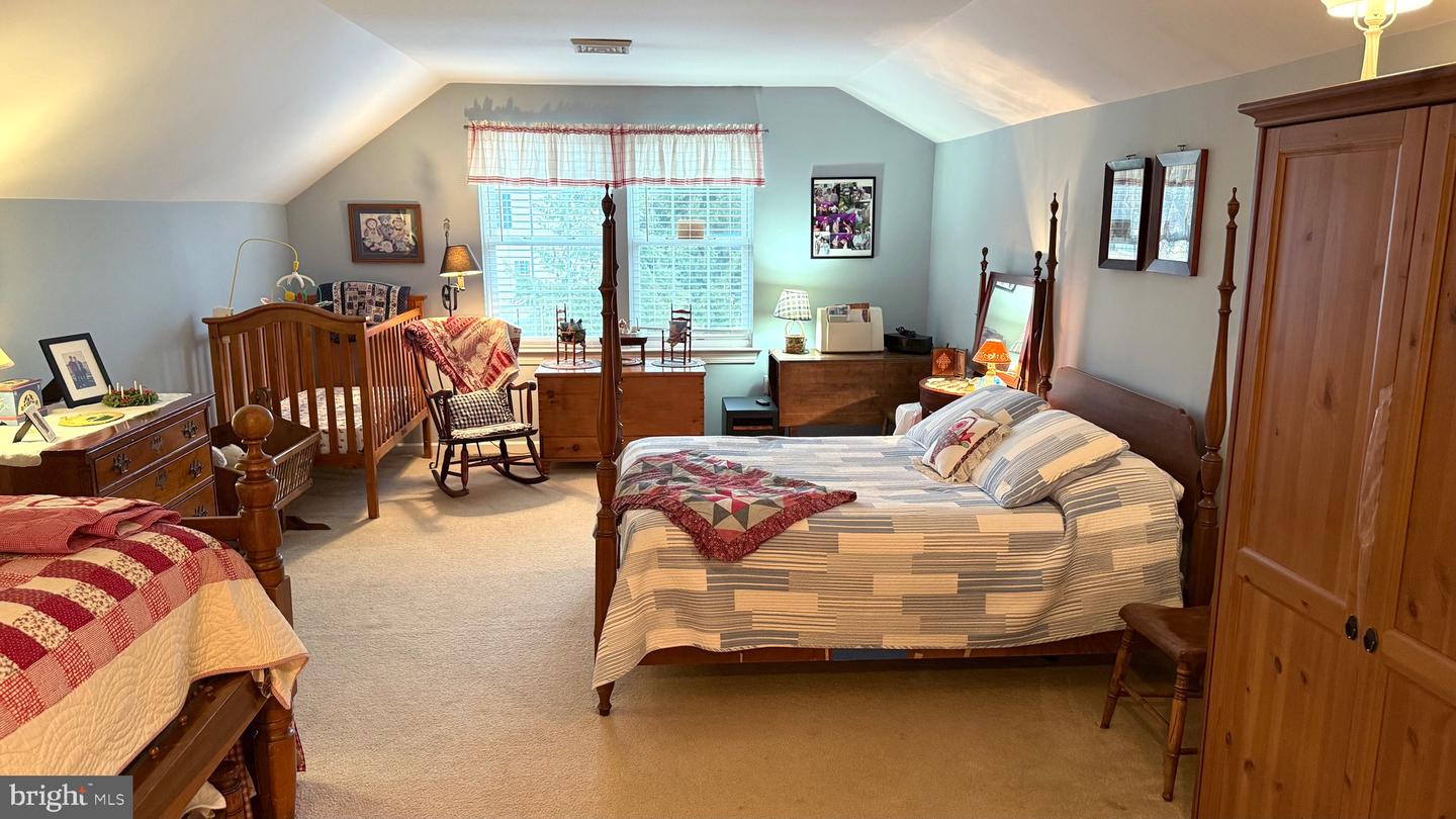 119 Lakewood Dr