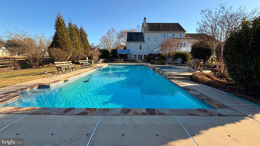 119 Lakewood Dr