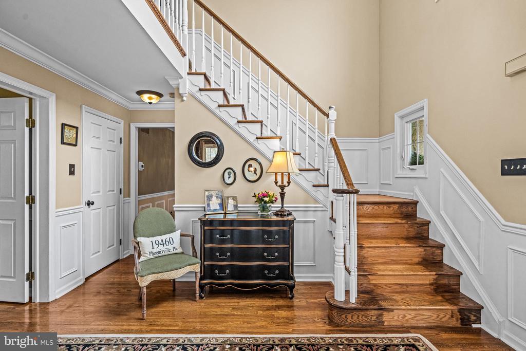 365 Country Ln