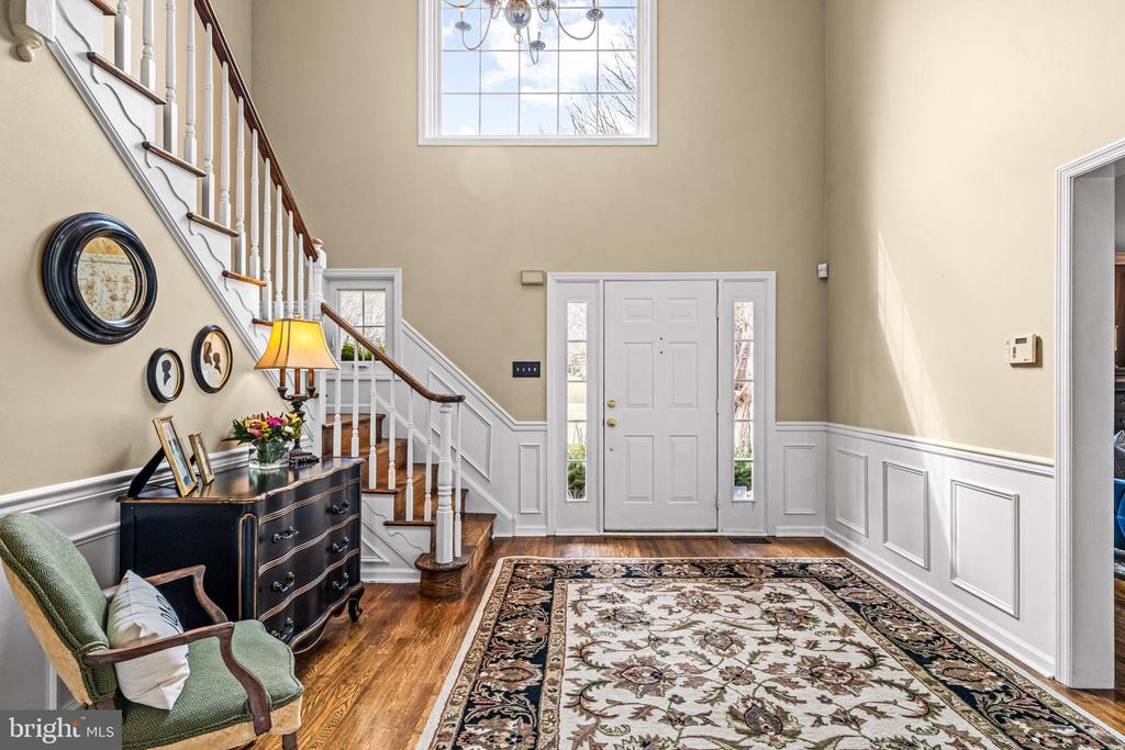 365 Country Ln