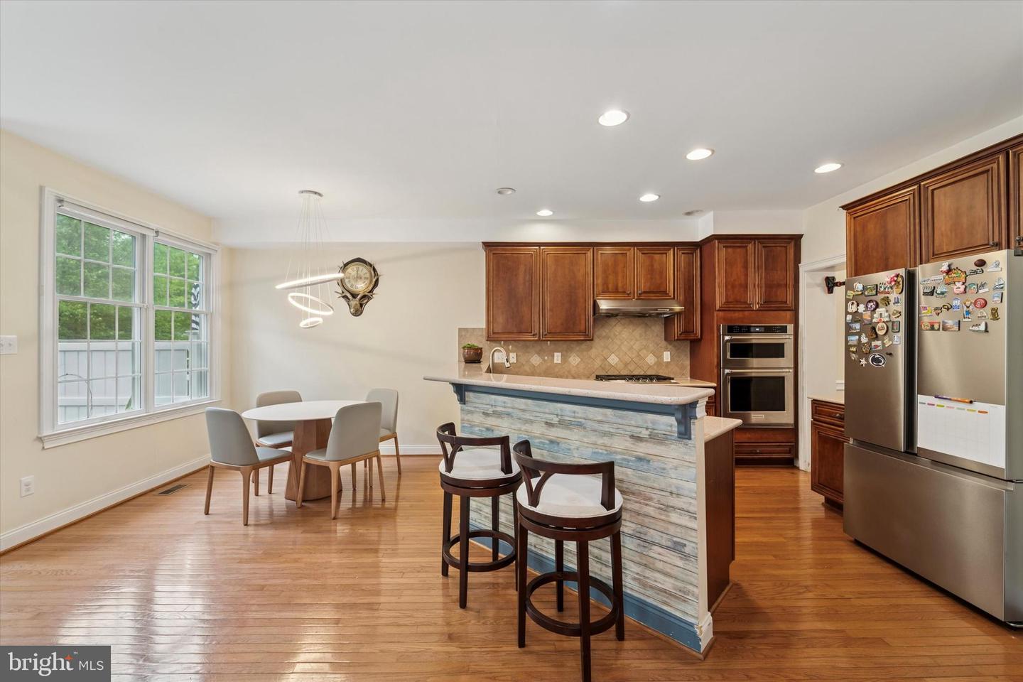 11 Sloan Rd