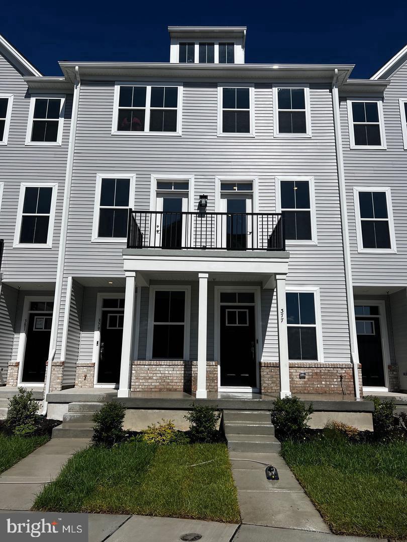 377 FOUNDRY ST.