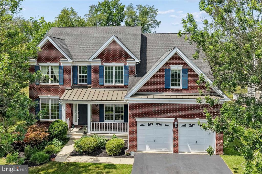 609 WINSTON LANE