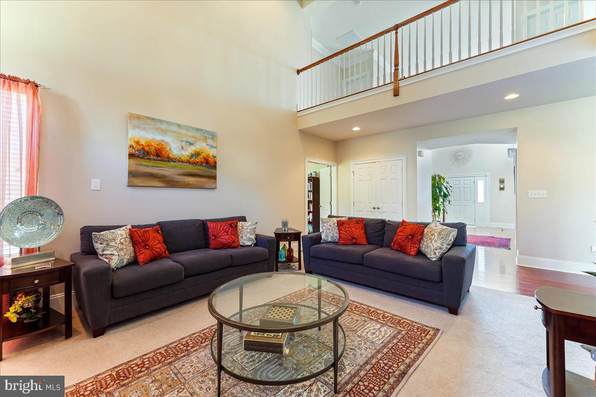 10 Magnolia Pl