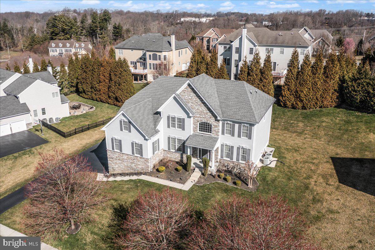 10 Magnolia Pl