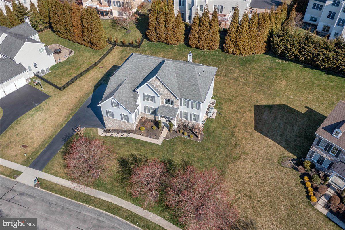 10 Magnolia Pl