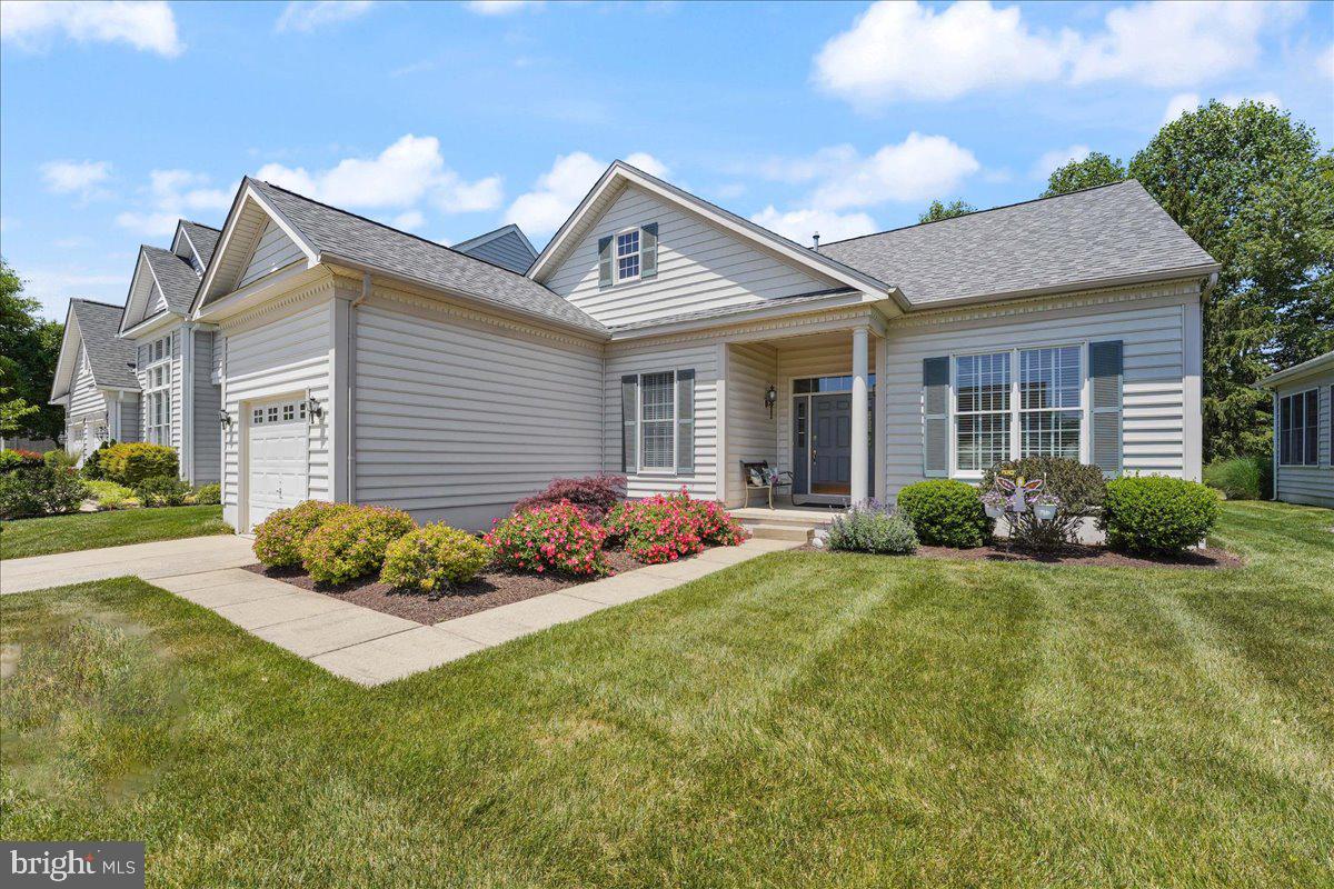 31 Hutton Ln