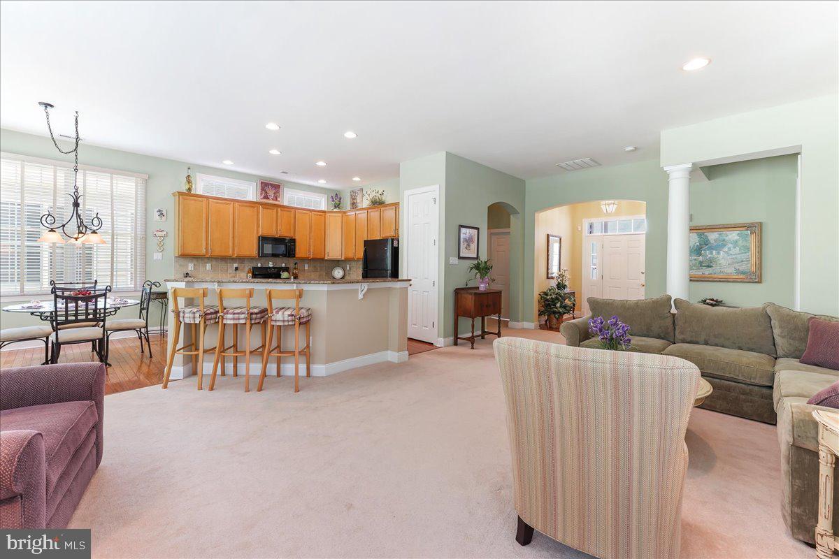 31 Hutton Ln