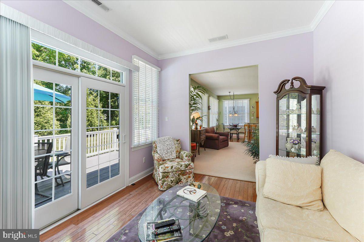 31 Hutton Ln