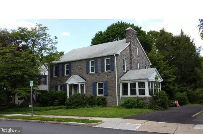 459 Fairfax Rd