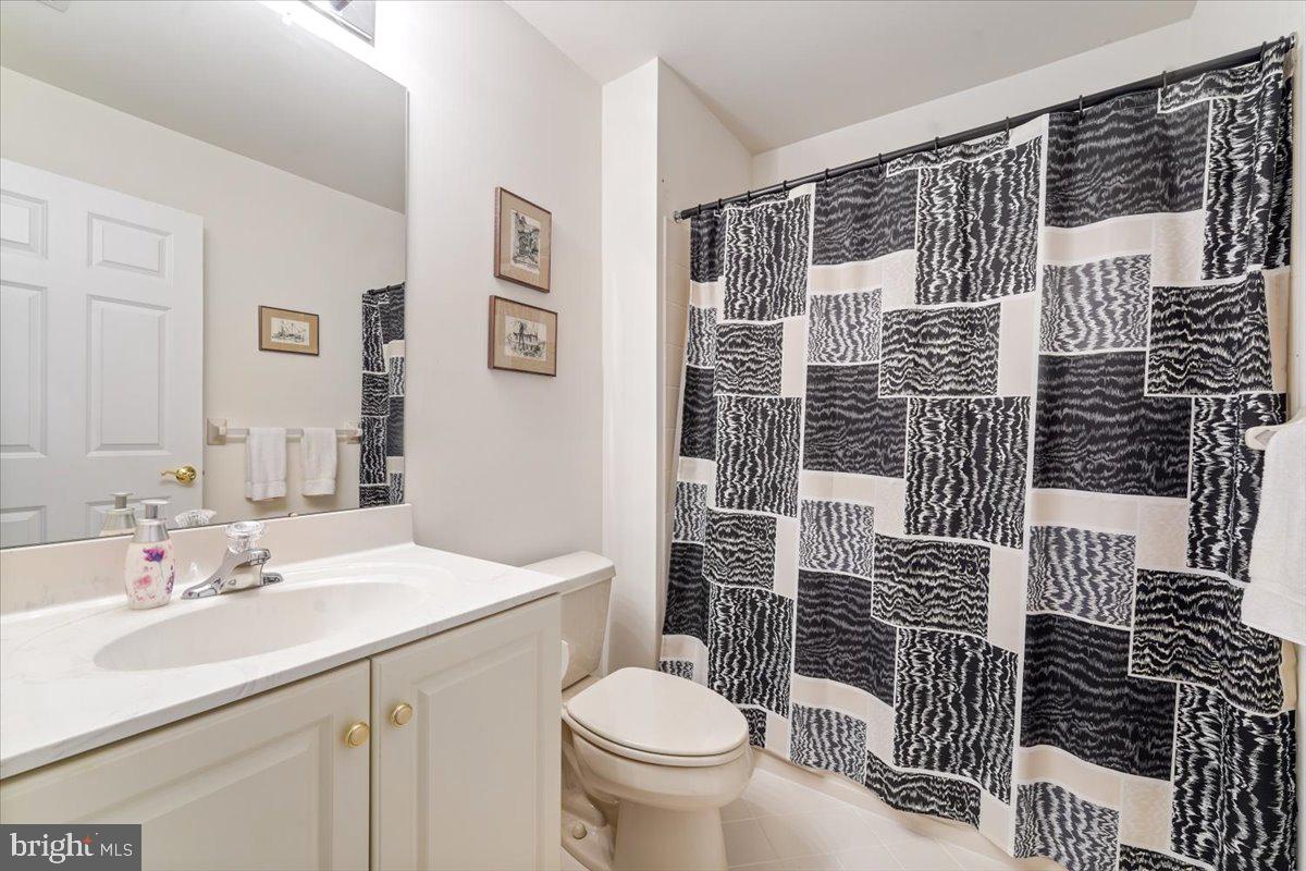43 Cassin Hill Rd