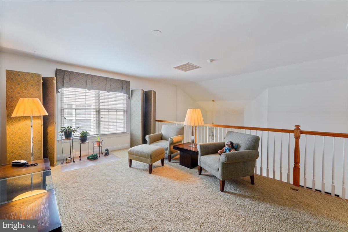 43 Cassin Hill Rd