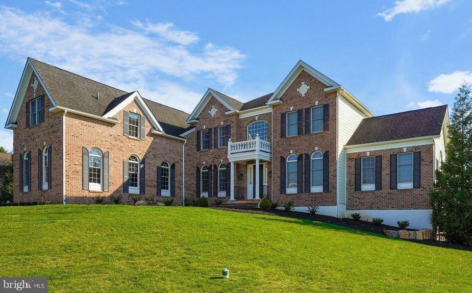 7 Pin Oak Dr
