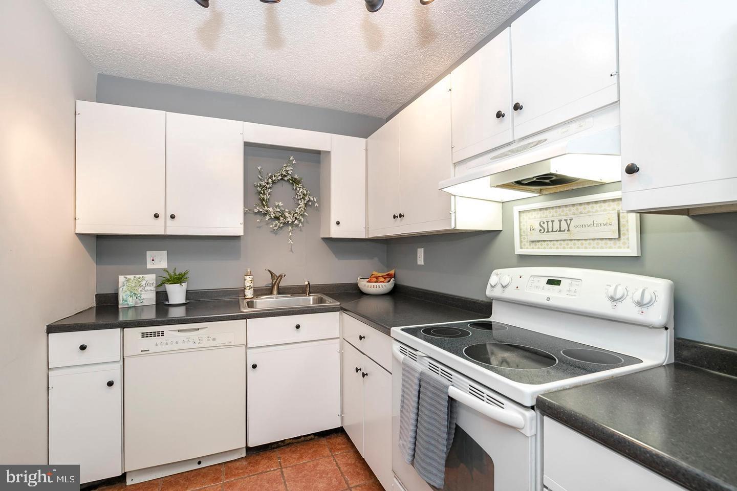 812-A Putnam Blvd #45a