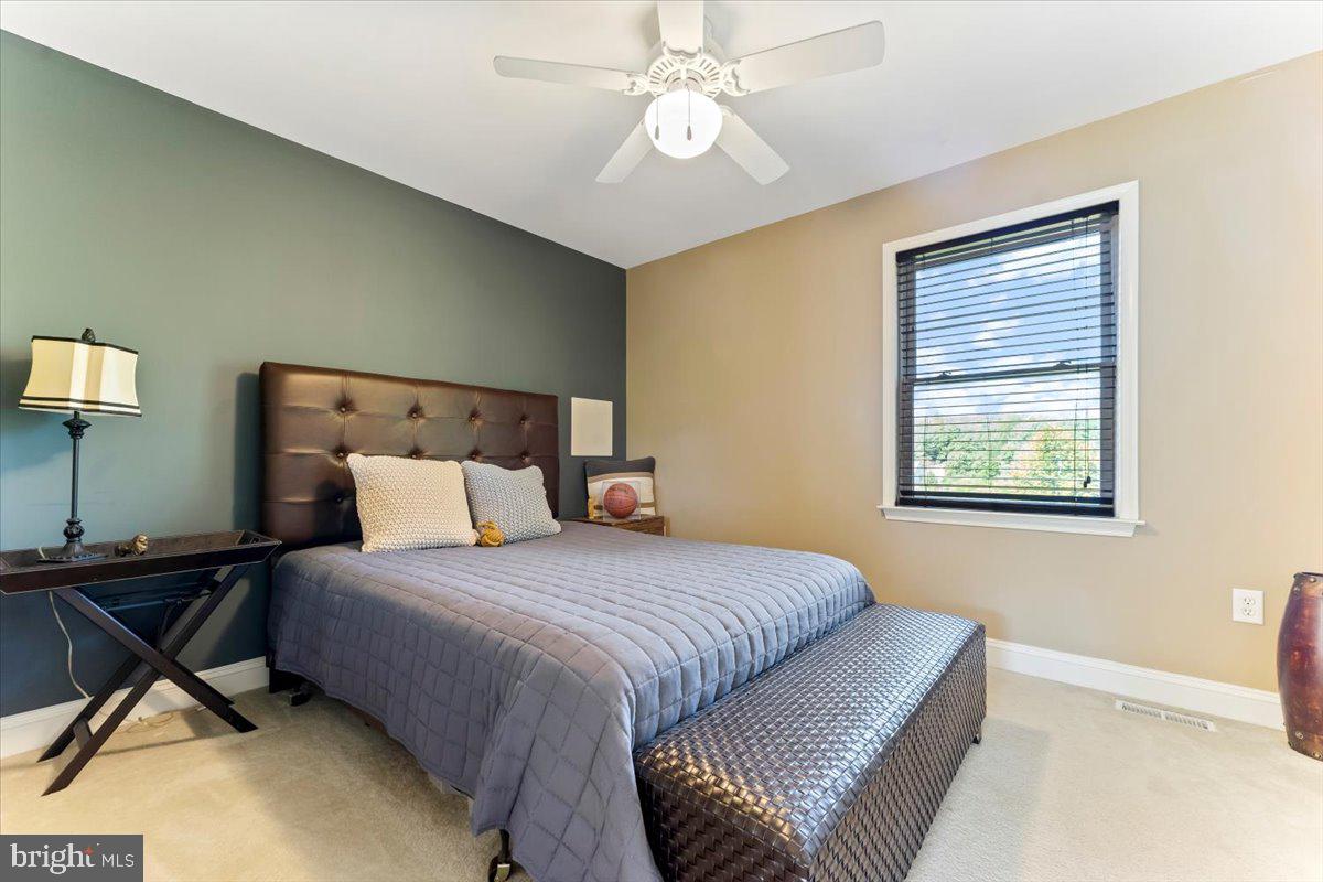 10 William Charles Dr