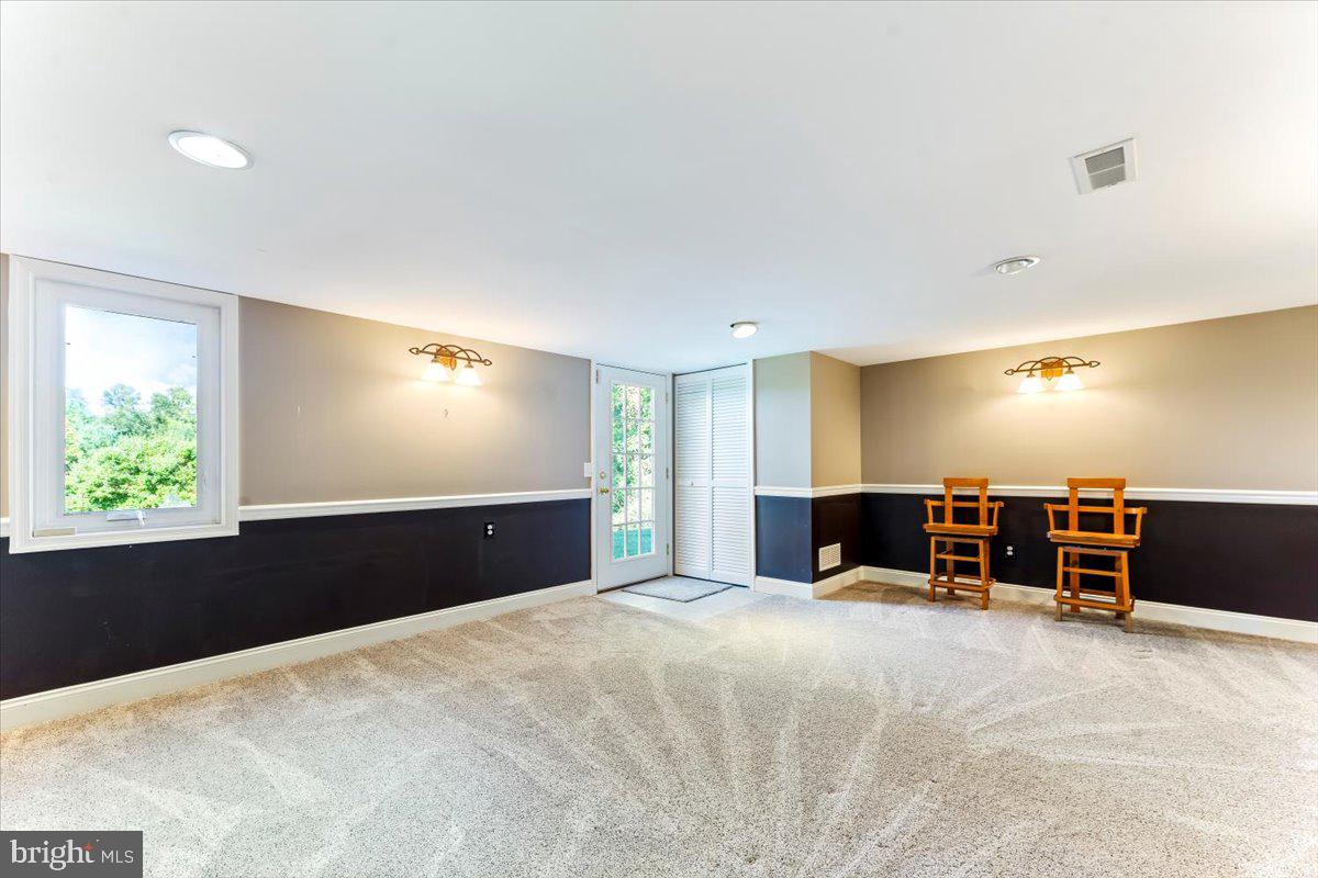 10 William Charles Dr