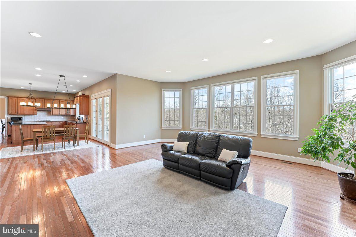 8 Poplar Road