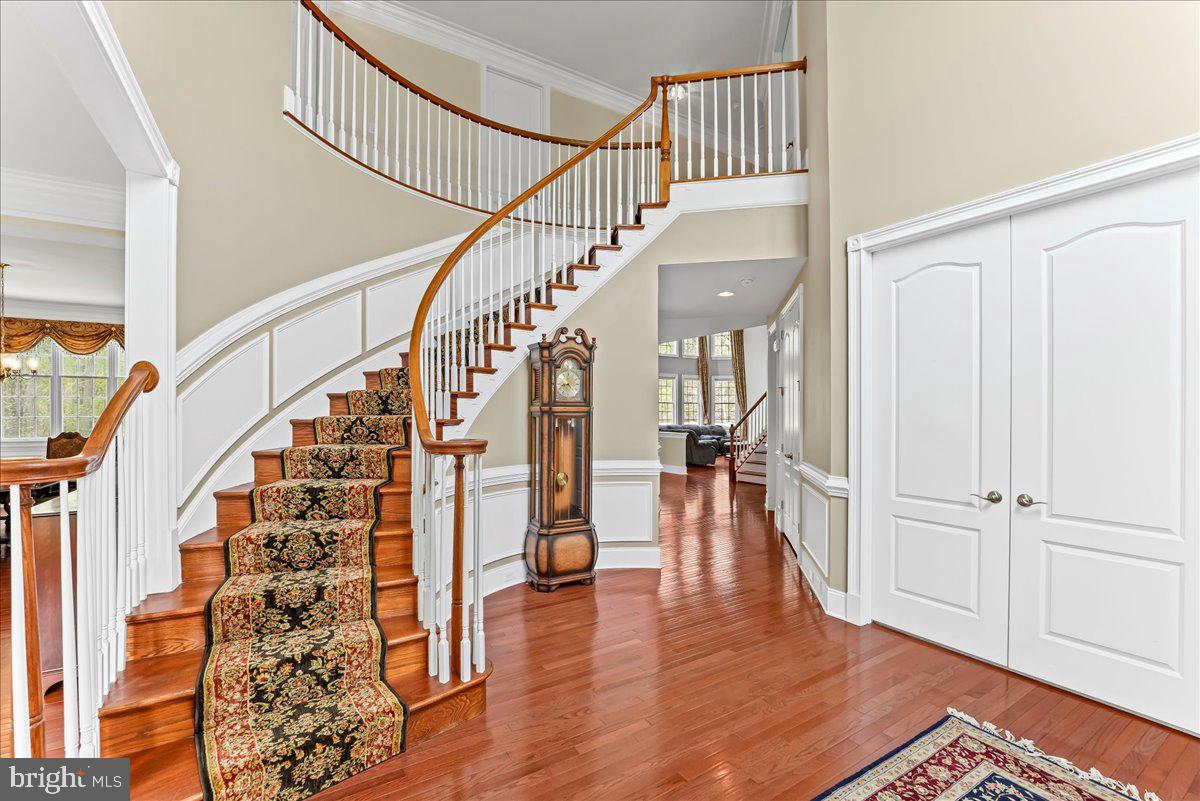 15 Evergreen Pl