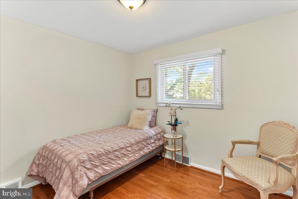 303 Harvard Ave