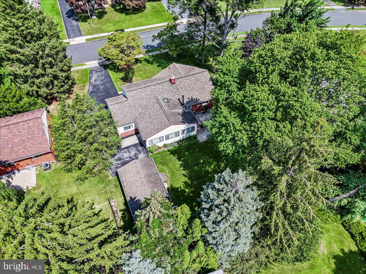 303 Harvard Ave