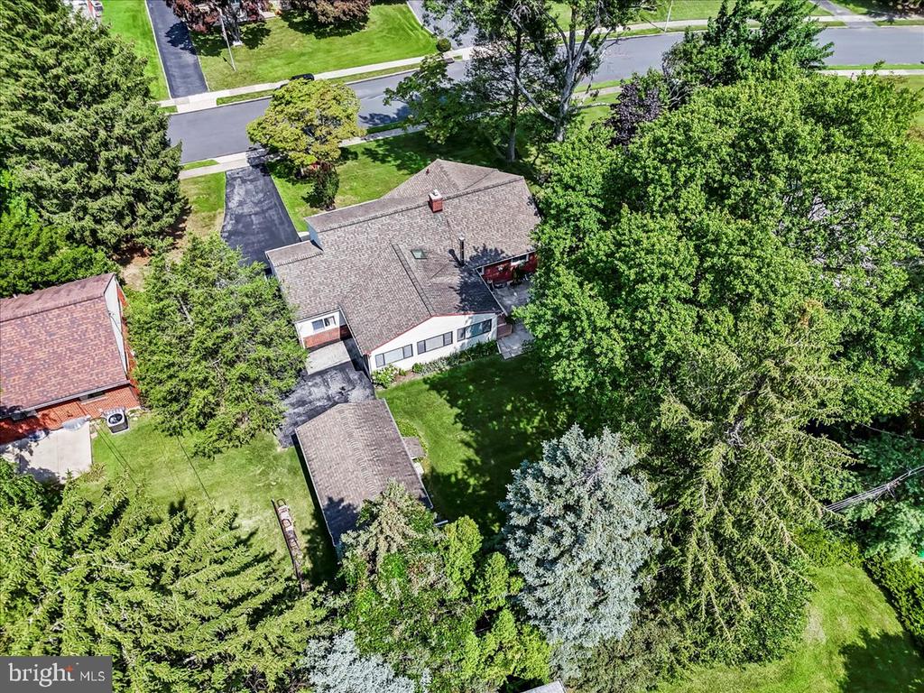 303 Harvard Ave