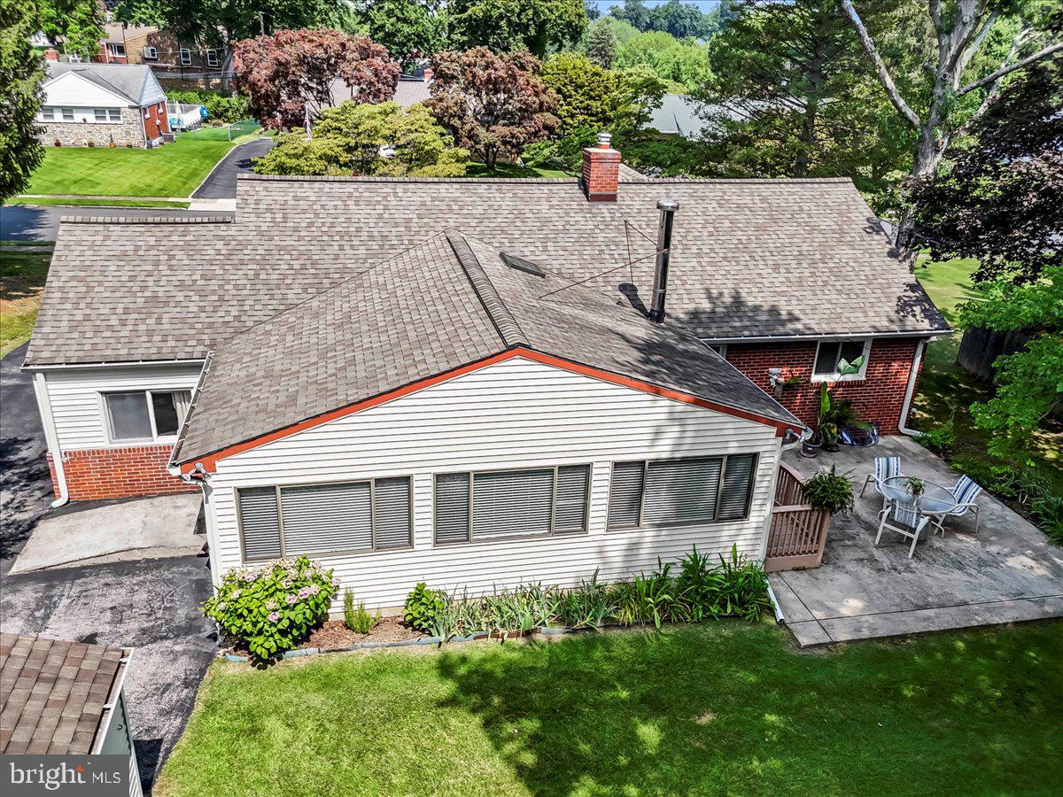 303 Harvard Ave