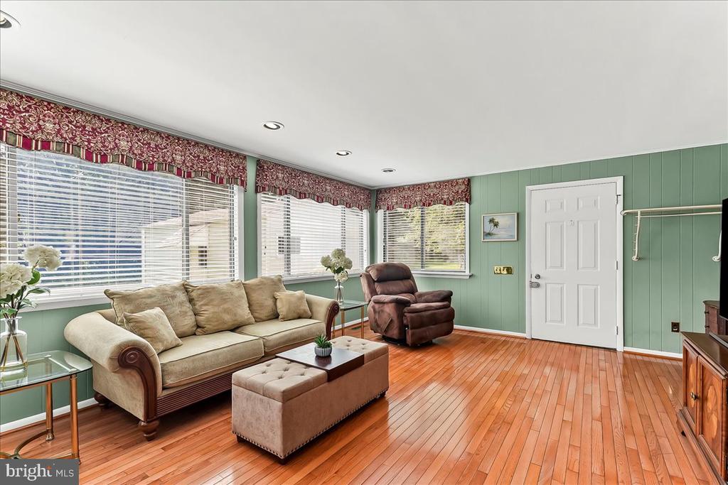 303 Harvard Ave