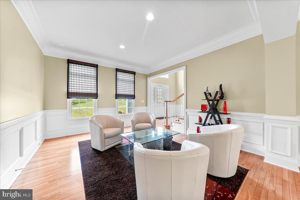 17 EVERGREEN PLACE