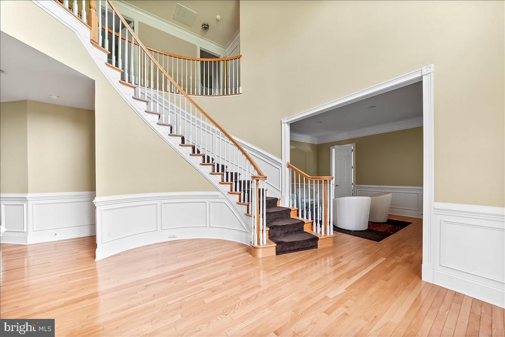 17 EVERGREEN PLACE